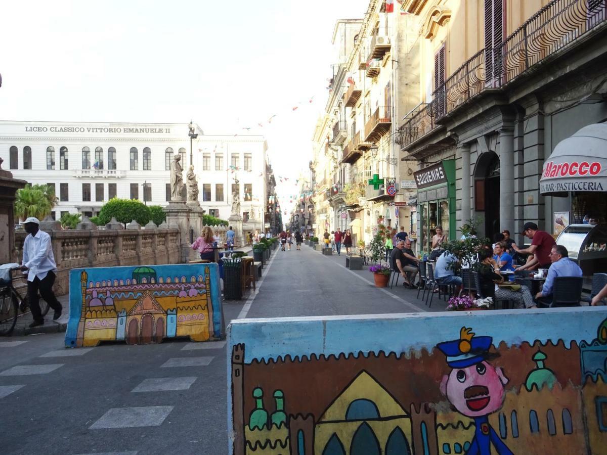 Around Cassaro Holiday House 팔레르모 외부 사진