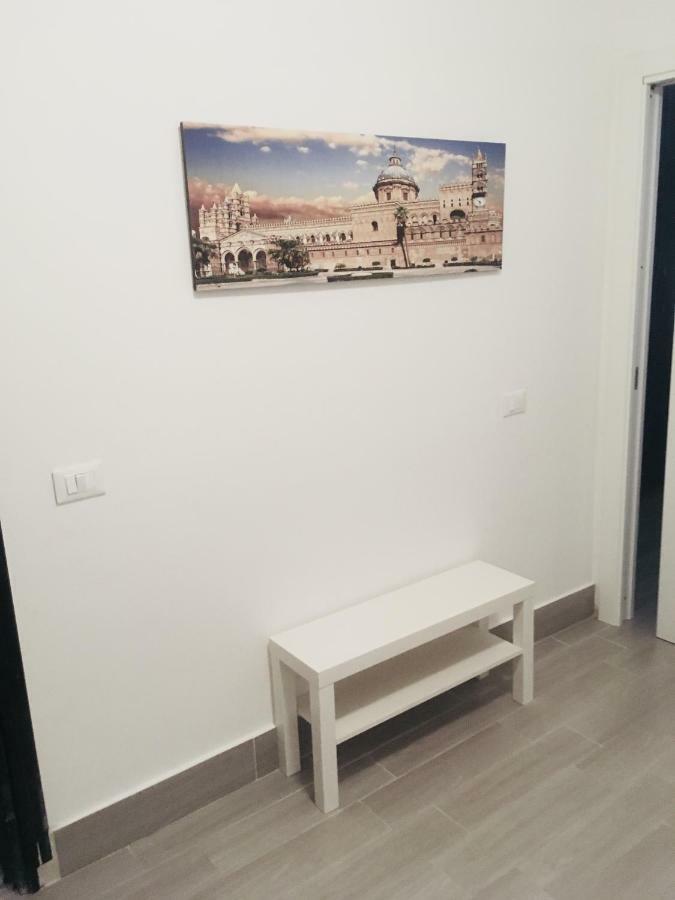 Around Cassaro Holiday House 팔레르모 외부 사진